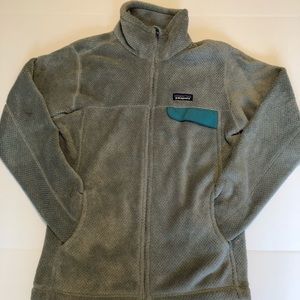 blue and grey patagonia jacket